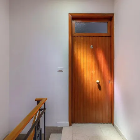 Orchidea Apartment *